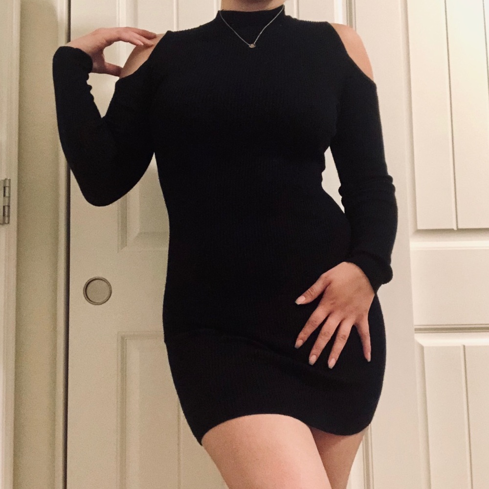 Long Sleeve Black off the Shoulder Sweater Dress